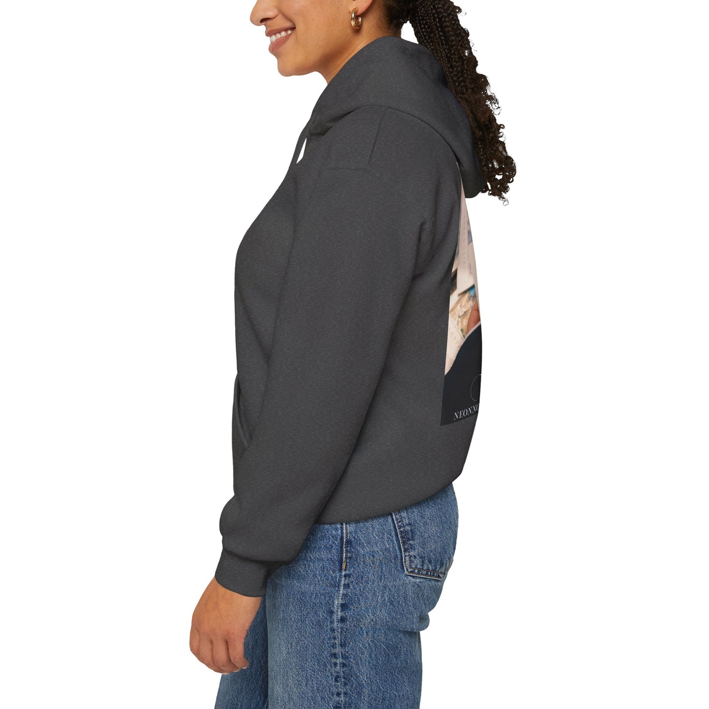 Adventure Awaits – Cozy Travel Hoodie for Every Journey!