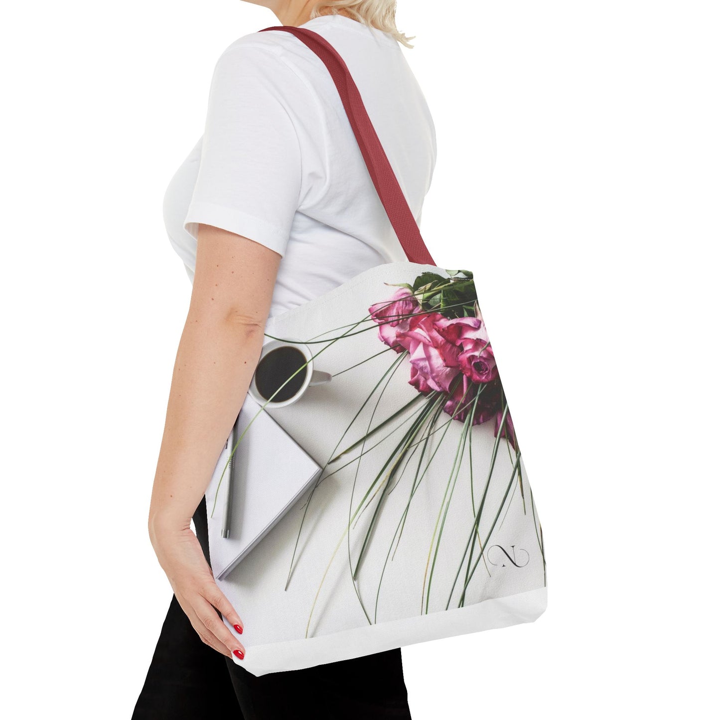 Floral Tote – Stylish, Eco-Friendly & Perfect for Any Adventure!