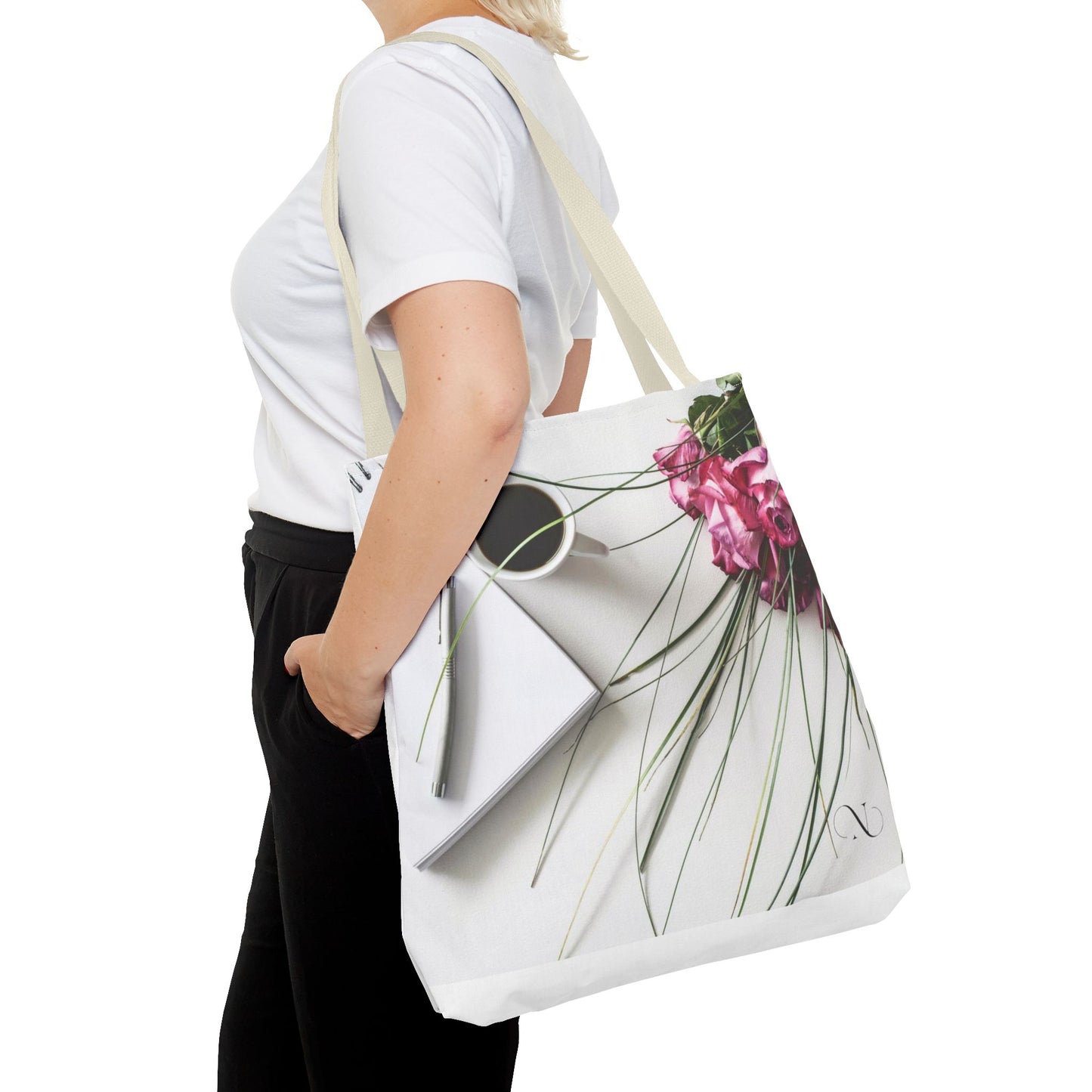 Floral Tote – Stylish, Eco-Friendly & Perfect for Any Adventure!