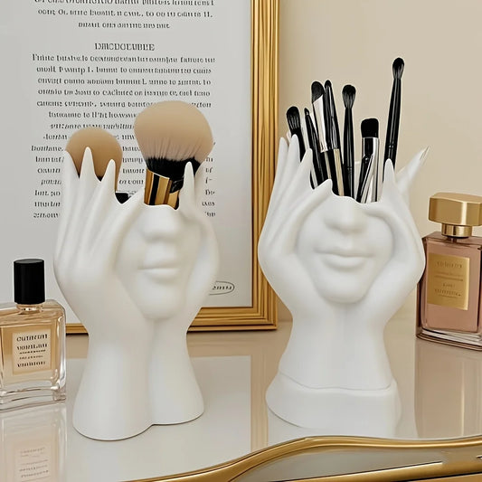 Stylish Makeup Brush Bucket – Compact & Chic Storage